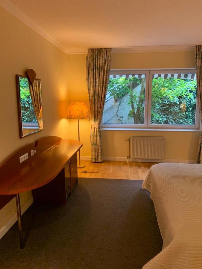 Parkhotel Dallgow-Doeberitz Kültér fotó